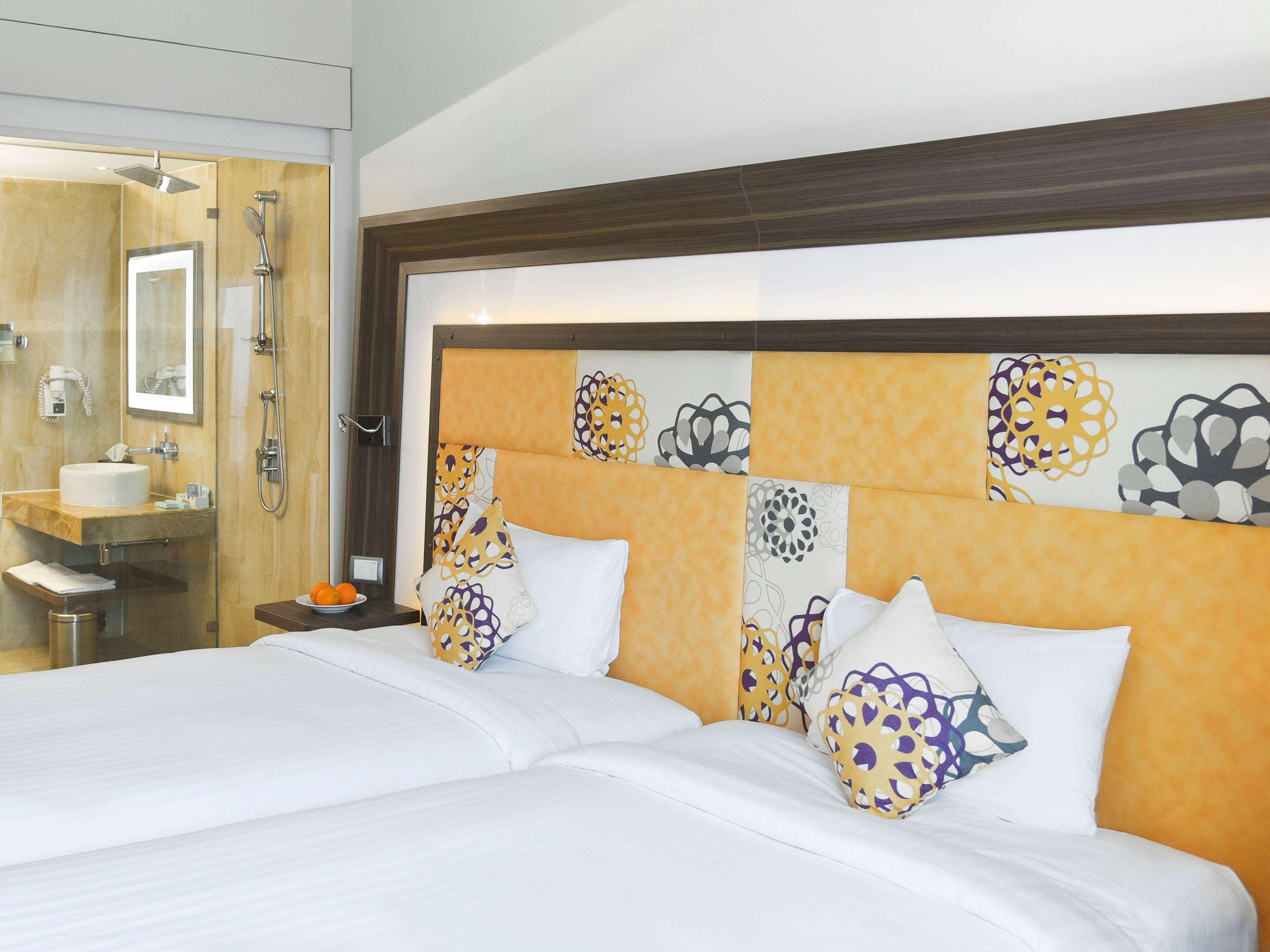 Novotel Viman Nagar Road 5* Pune
