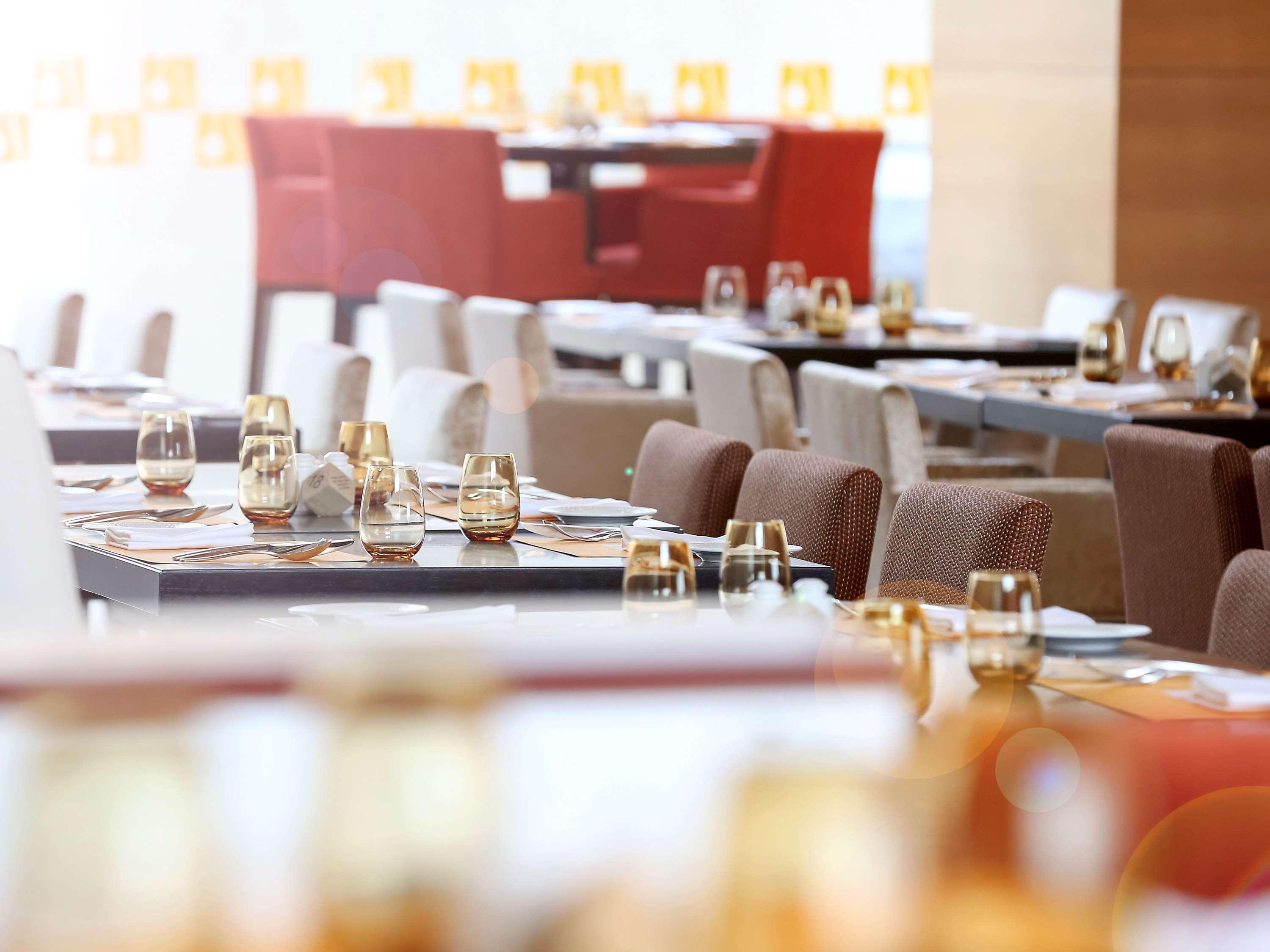 Novotel Viman Nagar Road 5* Pune