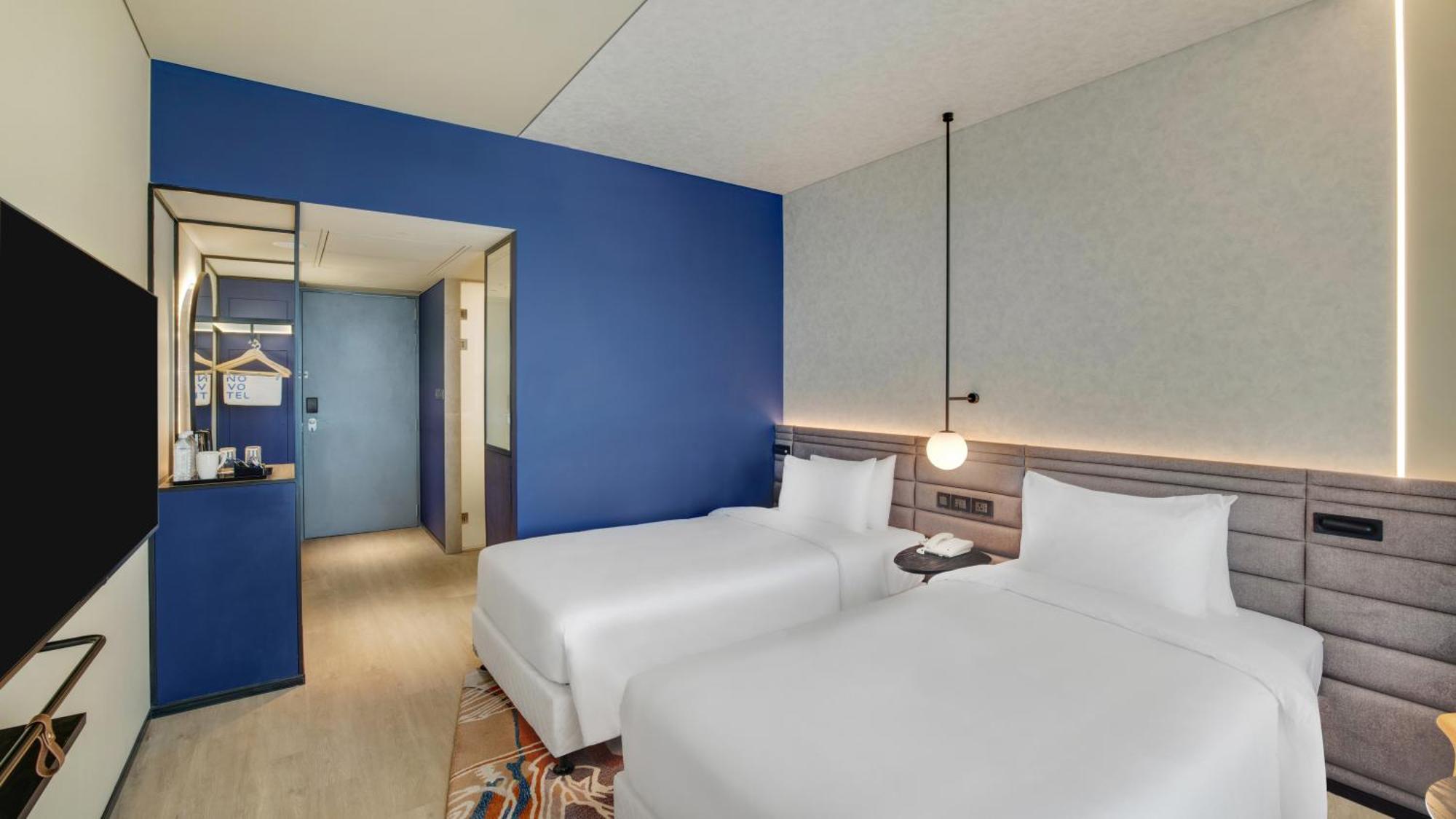 Novotel Viman Nagar Road Hotel