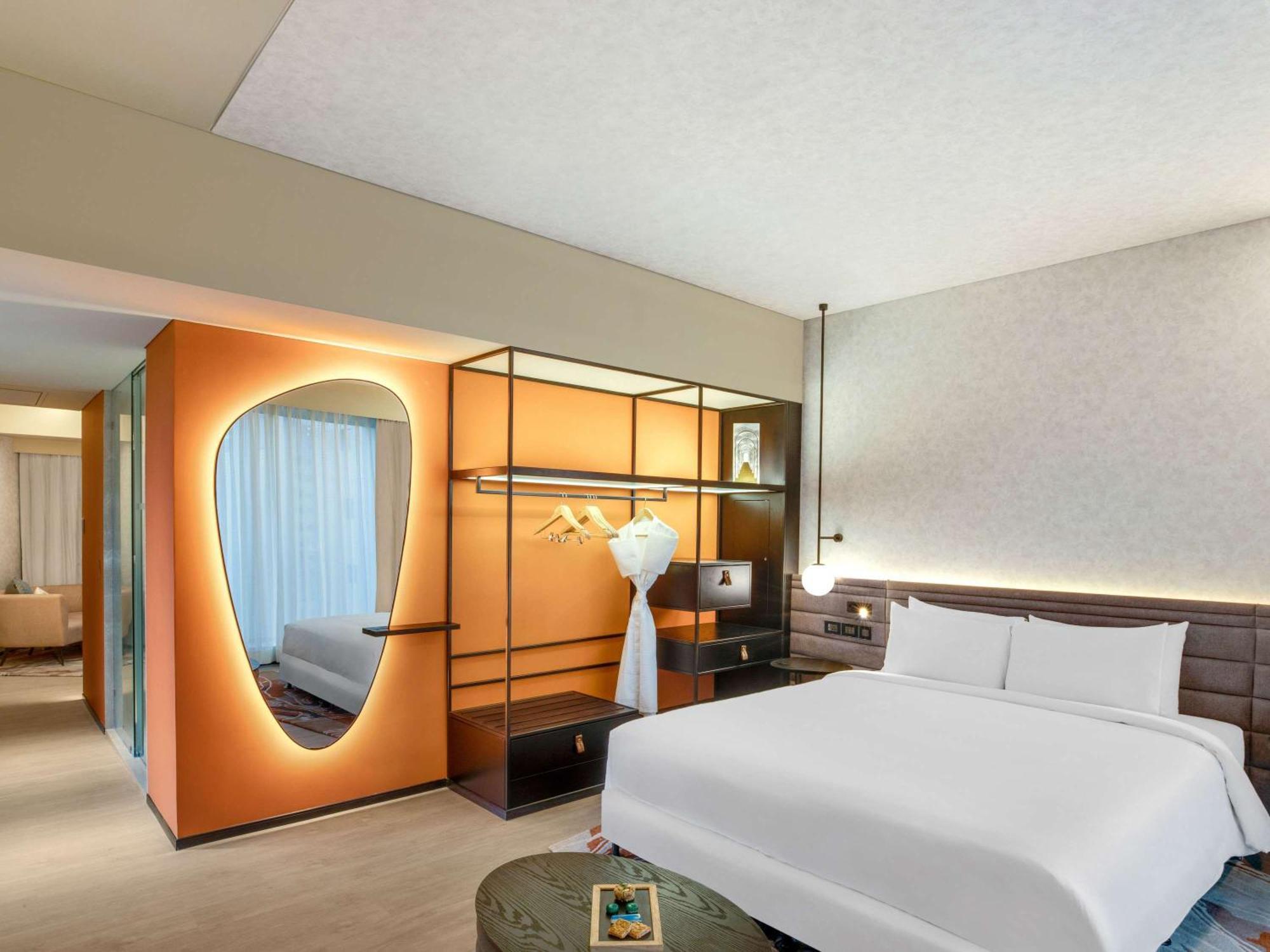 Novotel Viman Nagar Road Hotel