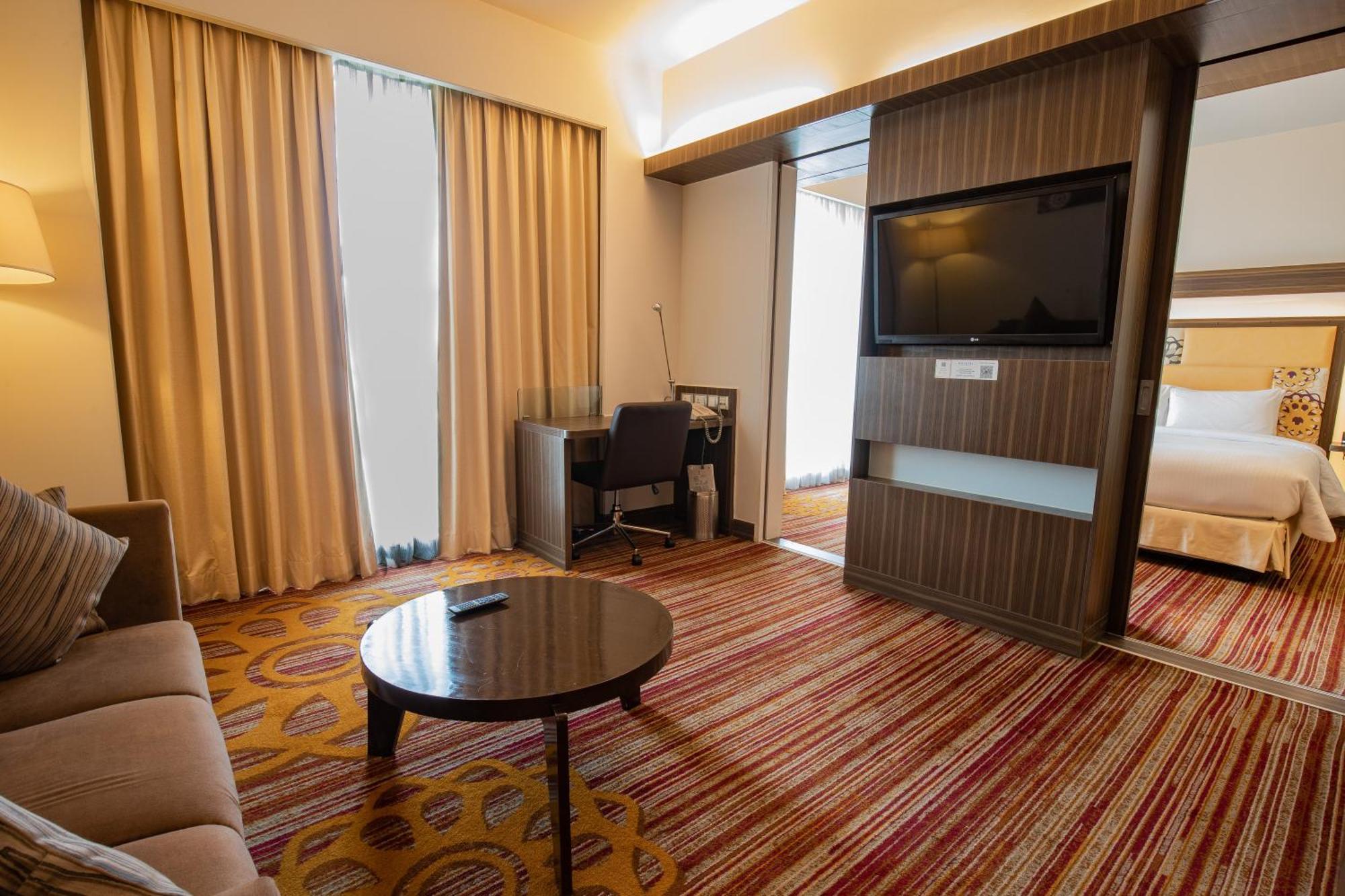 Hotel Novotel Viman Nagar Road