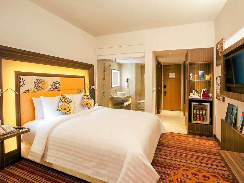 Hotel Novotel Viman Nagar Road Pune