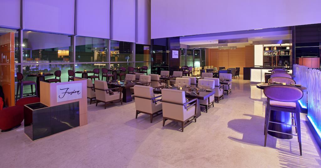 Hotel Novotel Viman Nagar Road 5*