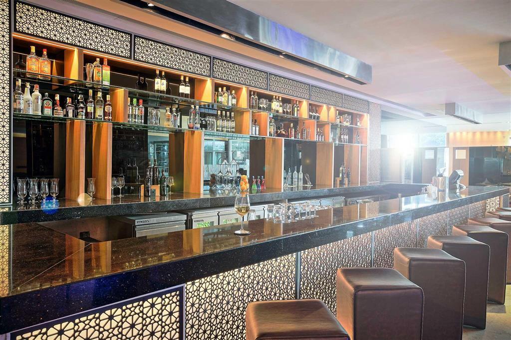 Novotel Viman Nagar Road Hotel 5*
