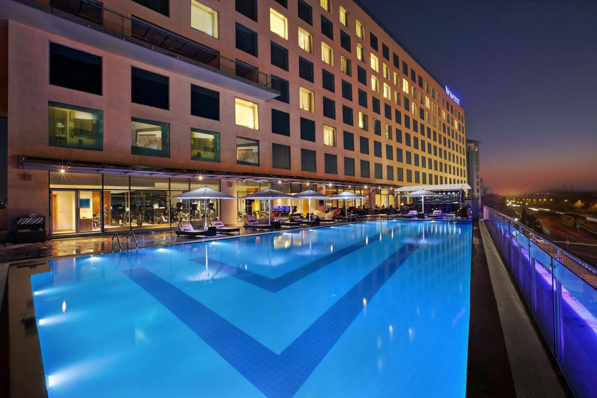 Novotel Viman Nagar Road Hotel